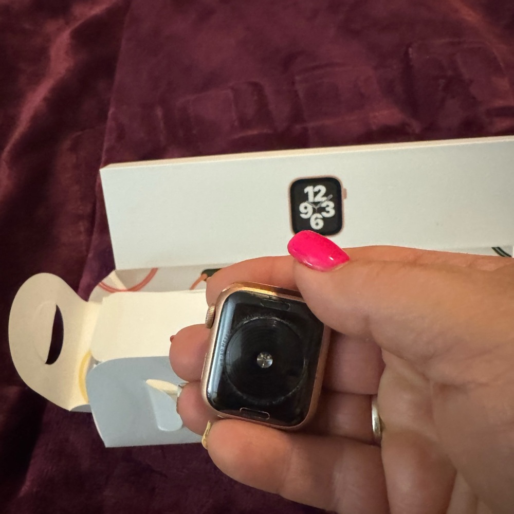 Apple Watch Box - Picture 6 of 7